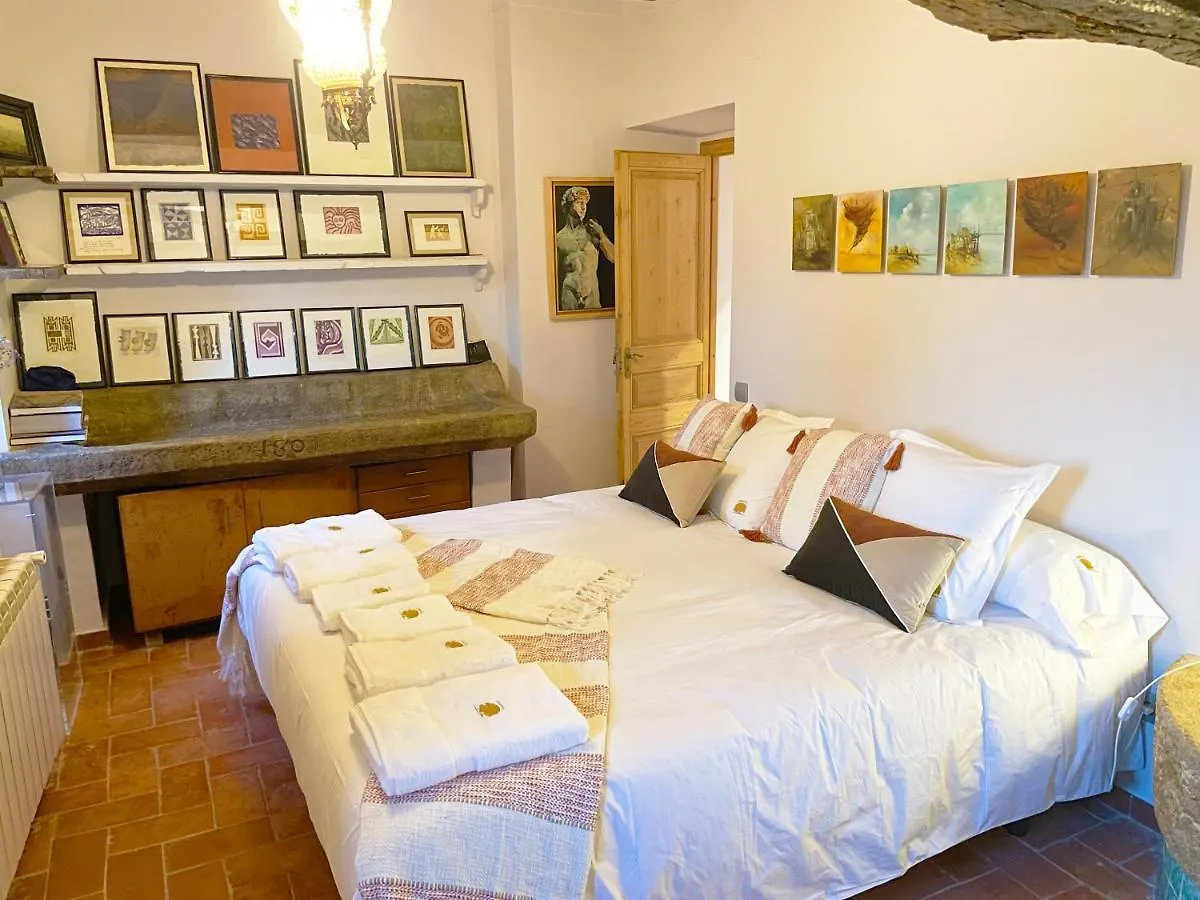 Villa Masia de Queralt Luxury Casa Rural con Spa y Vistas Concabella