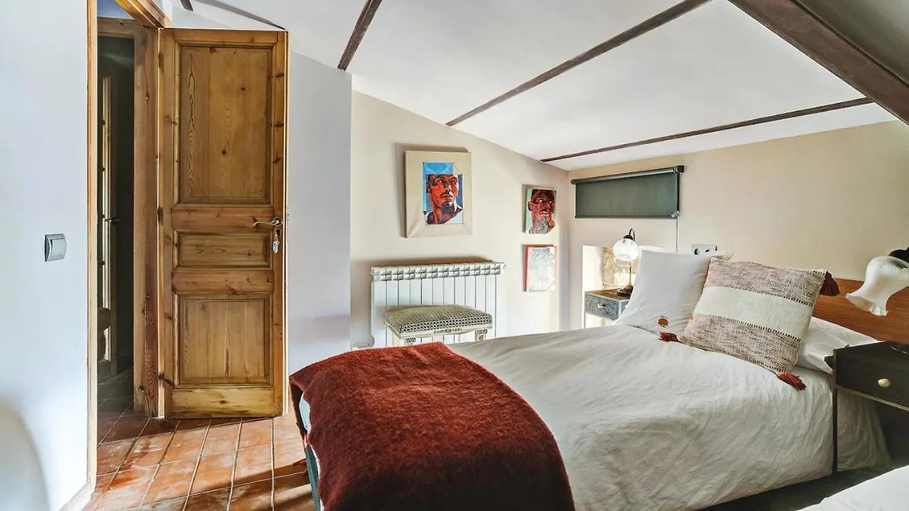 Masia de Queralt Luxury Casa Rural con Spa y Vistas Concabella Villa